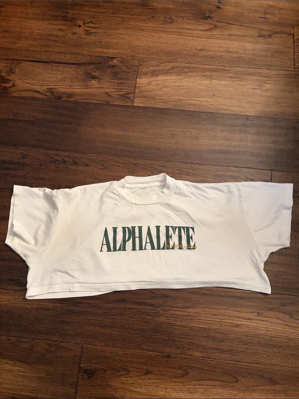 ๐ฅฆ Alphalete Crop Tee ๐ฅฆ